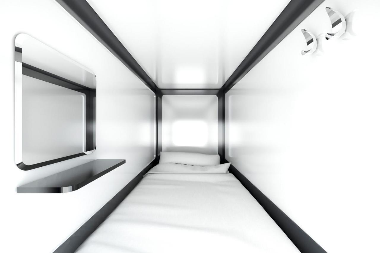 Qube Capsule Hotels มอสโก ภายนอก รูปภาพ